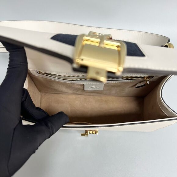 Gucci Women Pre-Loved Bag Very Good Condition - Picture 9 of 9